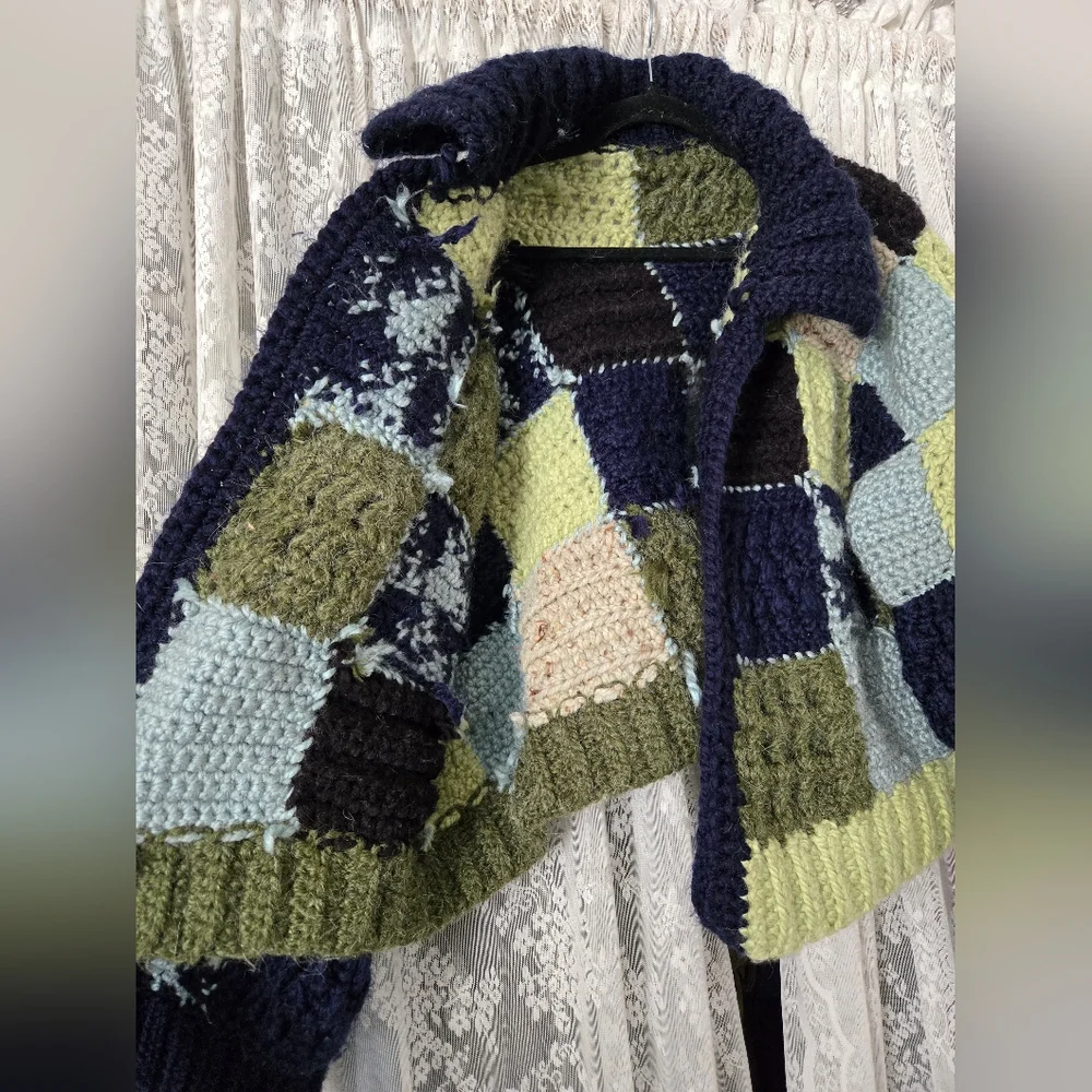 Handmade Wool Patchwork Cardigan – Super Thick & Heavy – Oversized Fit - Picture 6 of 9
